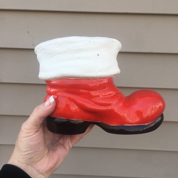 Vtg porcelain Santa boot planter